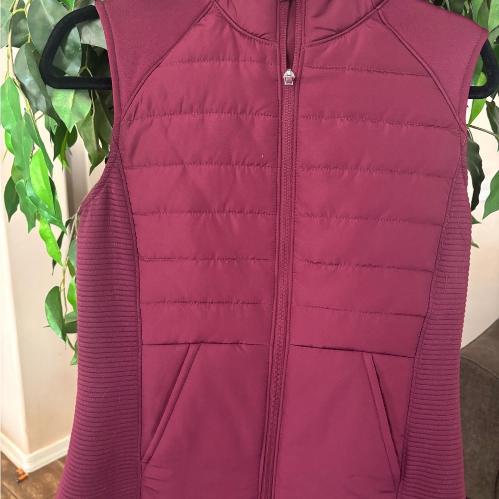Tek Gear Red Quilted Puffer Vest